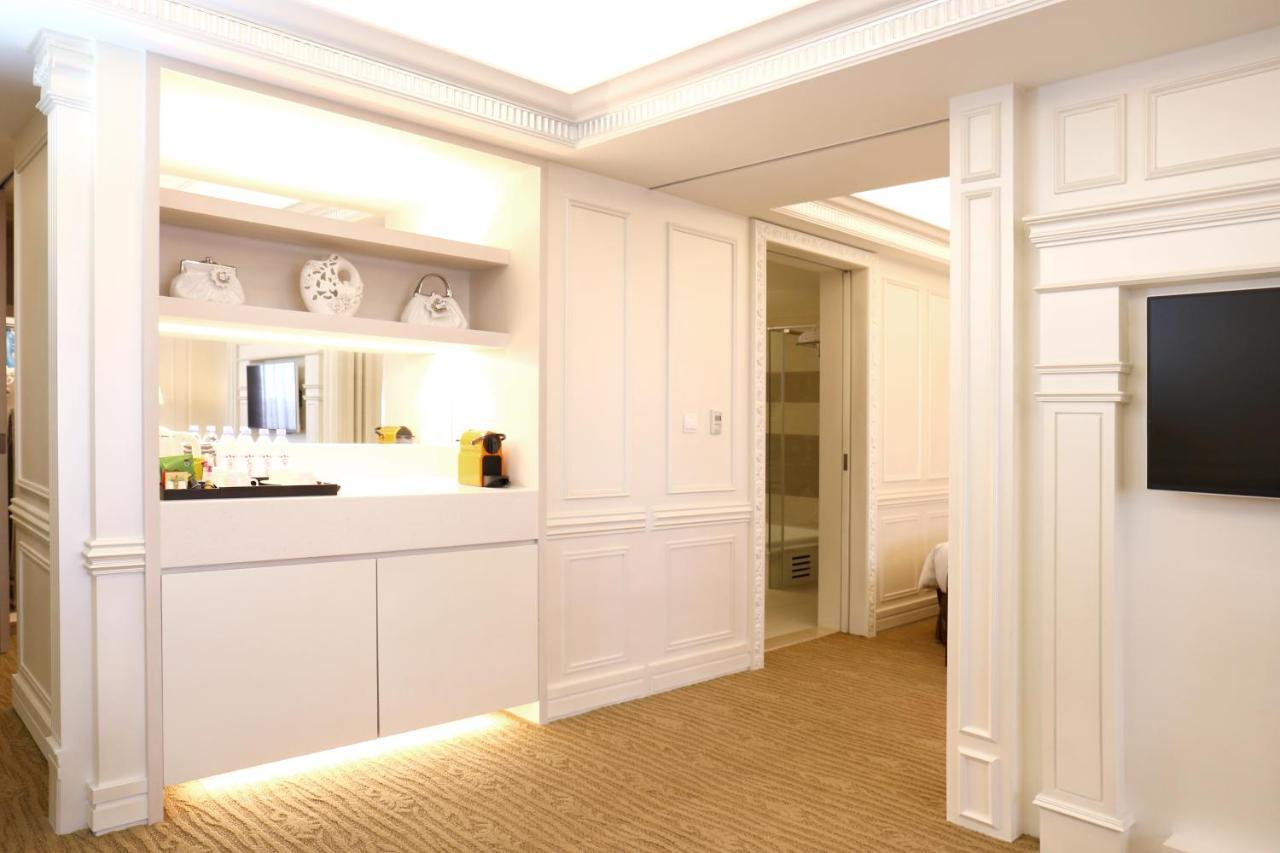 Fushin Hotel - Tainan Buitenkant foto